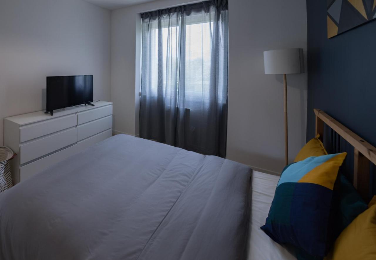 Appartement 3 Chambres - Parking - Wifi - Buanderie - Jardin Брест Екстериор снимка